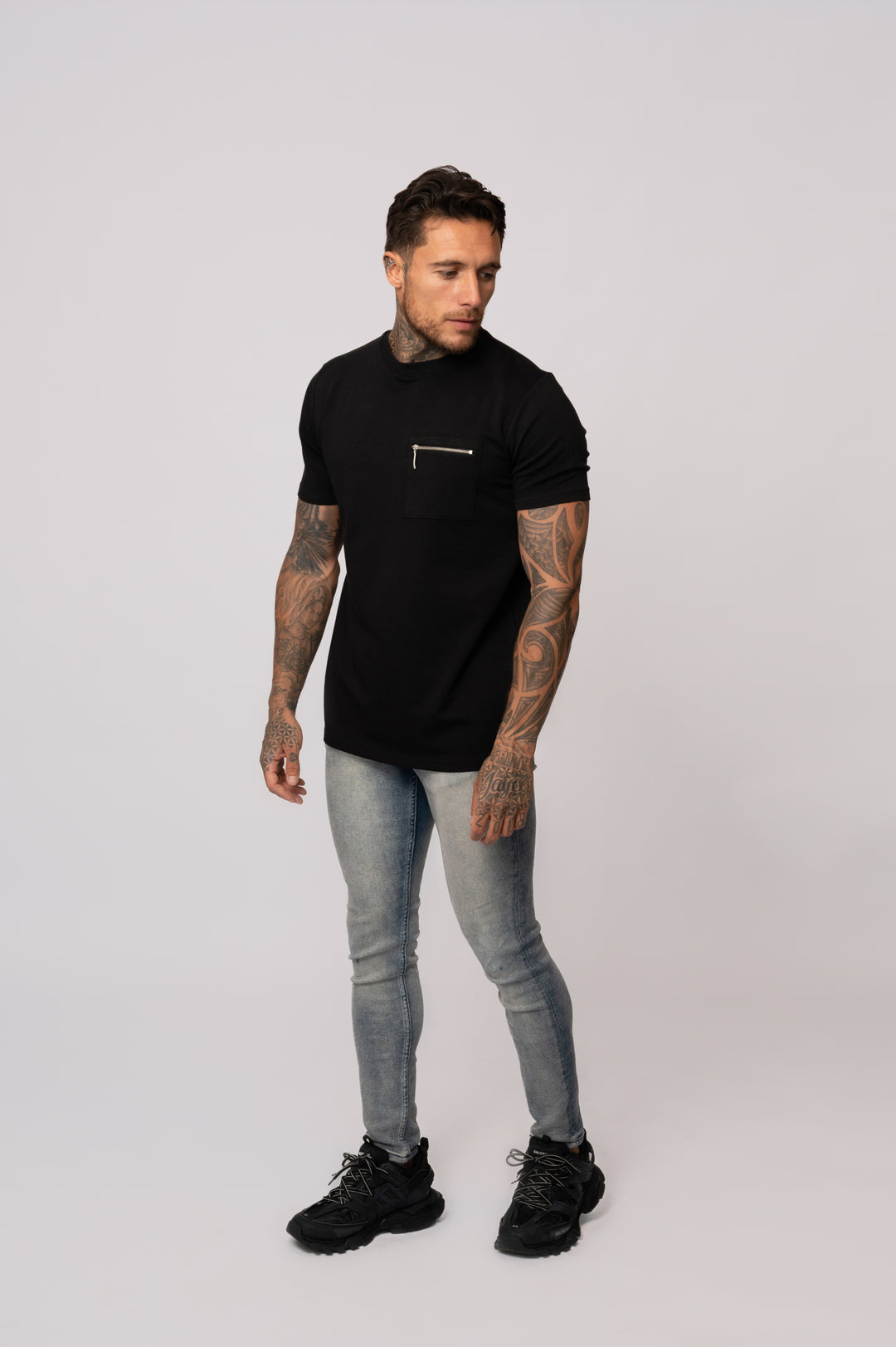 POCKET T-SHIRT | BLACK / WHITE