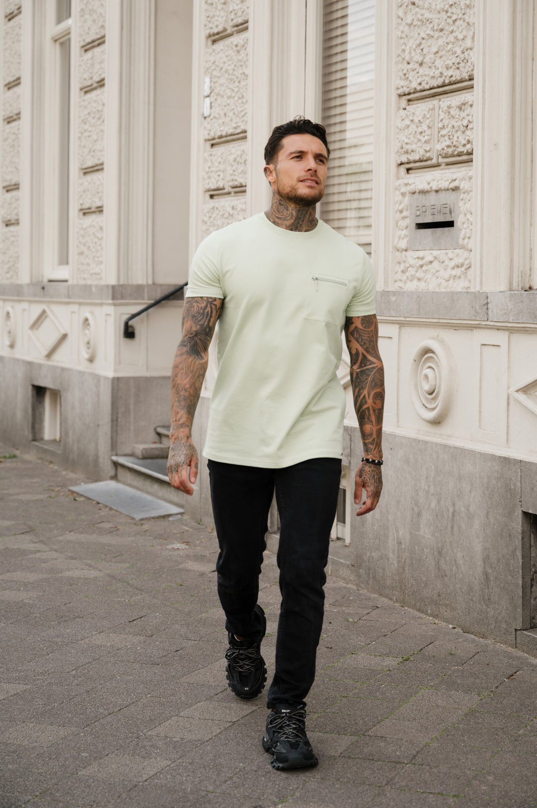 POCKET T-SHIRT | PASTEL GREEN / WHITE